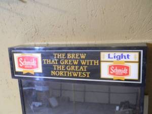 lot 12 image: VINTAGE SCHMIDT BEER THE BREW THAT GREW WITH THE GREAT NORTHWEST BAR MENU BOARD - COOL OLD SCHOOL PIECE - APPROX 19 By 26 - SEE PICTURES