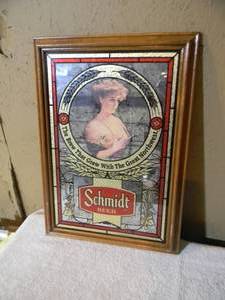 lot 29 image: VINTAGE SCHMIDT BEER LADY BAR SIGN  MIRROR - THE BREW THAT GREW WITH THE GREAT NORTHWEST - FANTASTIC PIECE - APPROX 14 By 20 - SEE PICTURES