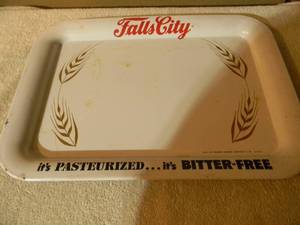 lot 49 image: RARE Vintage 1956 Falls City Metal Beer Tray, FALLS CITY BREWING COMPANY, LOUISVILLE KY. - NICE - AWESOME OLD SCHOOL PIECE - APPROX 18 By 13 - SEE PICTURES