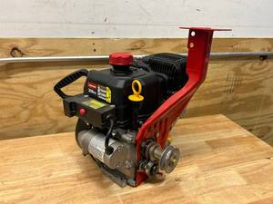 lot 113 image: TROY-BILT 208cc Engine