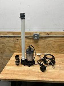 lot 80 image: Pentair Sump Pump KT 12HP FLOTC by FLOTEC MfrPartNo FPZS50RP