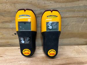 lot 93 image: ZIRCON Lot of 2- StudSensor HD70 Stud Finders
