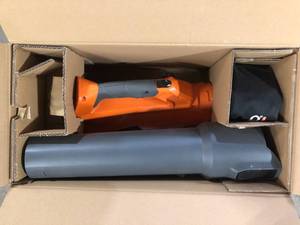 RIDGID 18V Brushless 130 MPH 510 CFM Cordless Battery Leaf Blower (Tool Only) Customer Returns See Pictures