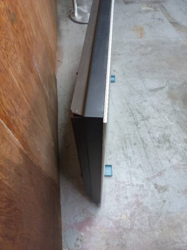 lot 2 image: Working Bang & Olufsen 65 BeoVision 4-65 TV
