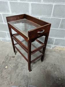 lot 31 image: Old Cart