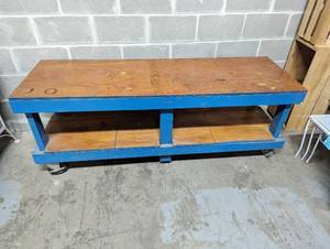 lot 36 image: Table Dolly Cart On Casters