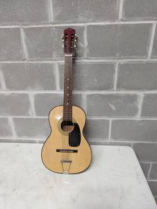 lot 407 image: Old Junior Size Acoustic Guitar