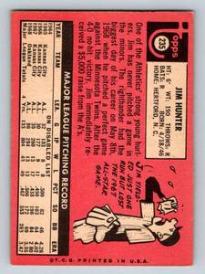 lot 122 image: Jim Catfish Hunter 1969 Topps #235 Vintage Baseball Card