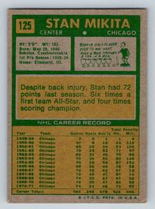 lot 292 image: Stan Mikita 1971-72 Topps #125 Vintage Hockey Card