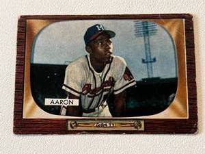 lot 9 image: Hank Aaron 1955 Bowman #179 Vintage Baseball Card