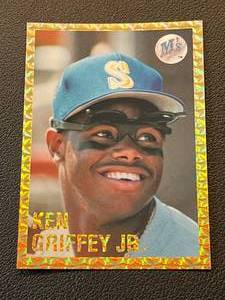 lot 80A image: Ken Griffey Jr. 1991 Playball Rare Baseball Card