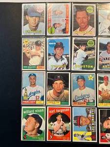 lot 70 image: Vintage Baseball 1959-1971 20 Card Lot