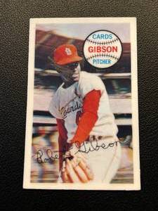lot 123 image: Bob Gibson 1970 Kelloggs 3-D Vintage Baseball Card