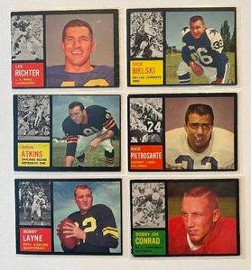 lot 220 image: 1962 Topps 6 Card Vintage Football Lot