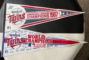 lot 133A image: Minnesota Twins Pennants - 1987 World Series Champions and ALCS Champions - Baseball