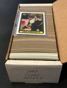 lot 168A image: 1990-91 Topps Hockey Complete Card Set