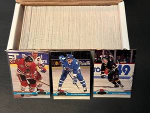 lot 160A image: 1991-92 Topps Stadium Club Hockey Complete Card Set