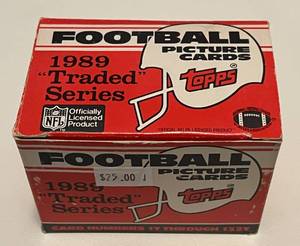lot 192A image: 1989 Topps Traded Football Complete Set Cards