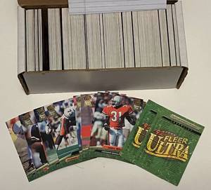 lot 196A image: 1992 Fleer Ultra Football Card Set
