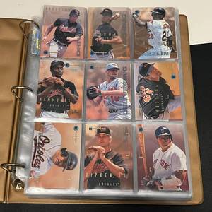 lot 207A image: 1995 Skybox Emotion Baseball Complete Set - Derek Jeter, Alex Rodriguez, Chipper Jones Cards