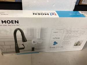MOEN Essie Single-Handle Pull-Down Sprayer Kitchen Faucet with Reflex and Power Clean in Matte Black   Customer Returns See Pictures