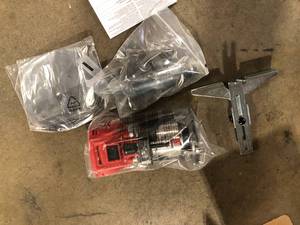 Milwaukee M18 FUEL 18V Lithium-Ion Brushless Cordless Compact Router (Tool-Only)  Customer Returns See Pictures
