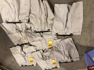 Lot of Carhartt Mens 36 Tan CottonSpandex Rugged Flex Rigby Work Short  Customer Returns See Pictures