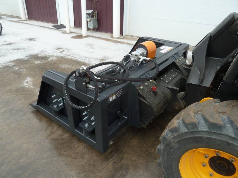 Wolverine Vibratory Screen Bucket
