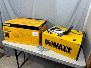 New DeWalt Air Cleaner  Dust Collector