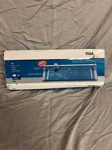 Dahle Paper Trimmer