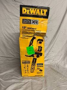 DeWalt 12 20V Brushless Compact Chainsaw
