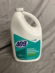 4 x Gallon Jugs of 409 Cleaner, Degreaser, and Disinfectant