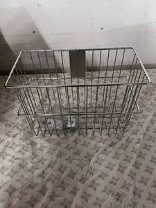 Extented Pole Mounting Basket