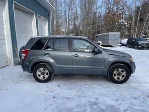 2007 Suzuki Grand Vitara AWD with 149,000 miles- No Reserve Price
