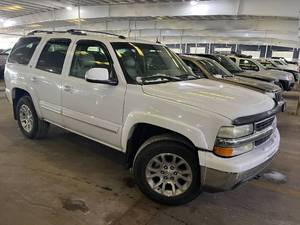 lot 27 image: 2005 Chevrolet Tahoe LT 4x4