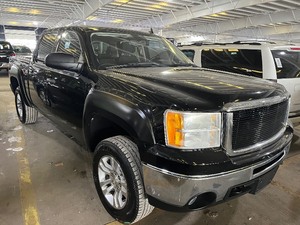 lot 18 image: 2010 GMC Sierra 1500 SLE 4x4