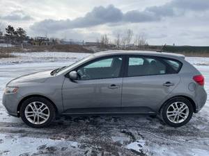 2012 Kia Forte5 EX - 2 OWNERS