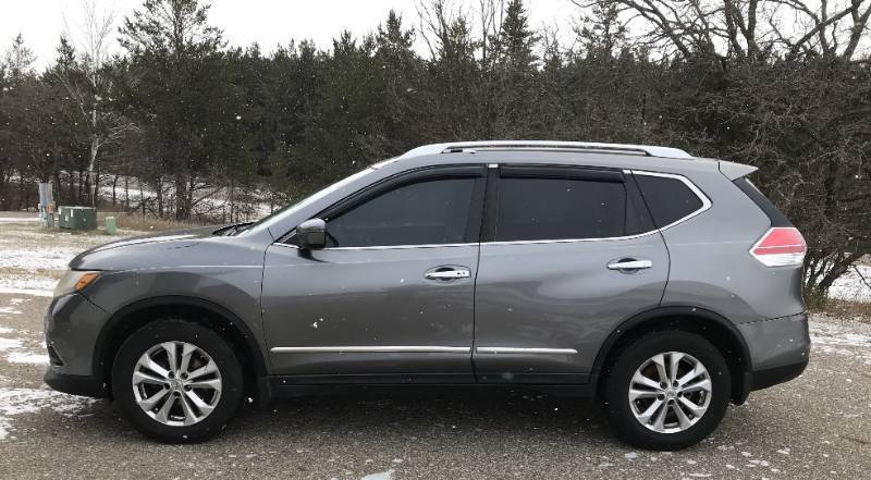 2016 Nissan Rogue SV