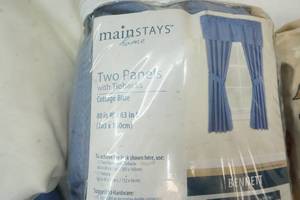 lot 1 image: Curtains