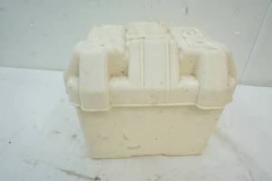 lot 36 image: Battery box
