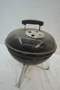 lot 37 image: Snap On tabletop grill