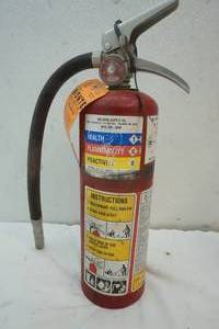 lot 94 image: General fire extinguisher