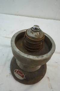 lot 97 image: Wheel balancer
