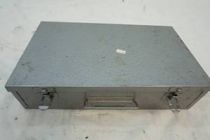 lot 98 image: Vintage metal slide box