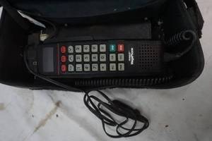 lot 99 image: Vintage Motorola bag cell phone