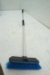 lot 119 image: Car wash wand