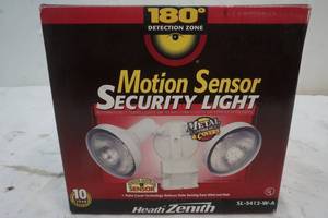 lot 120 image: Security light