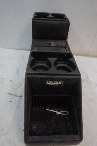 lot 125 image: Saddlebags center console