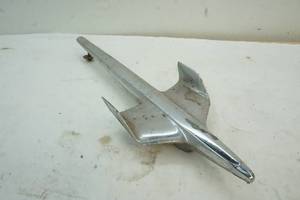 lot 141 image: vintage hood ornament