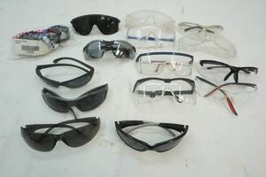 lot 155 image: Safety glasses